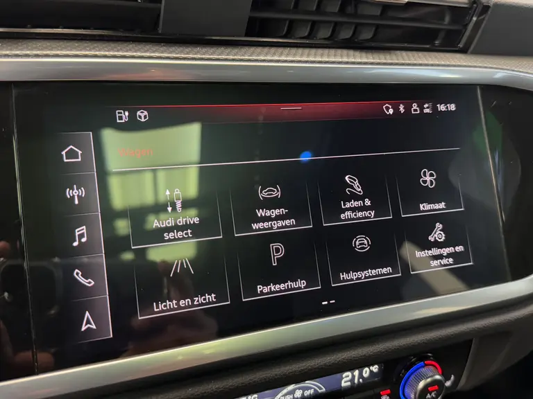 Audi Q3 45 TFSI e S edition Panorama 20LMV Climate Control Navigatie afbeelding 22