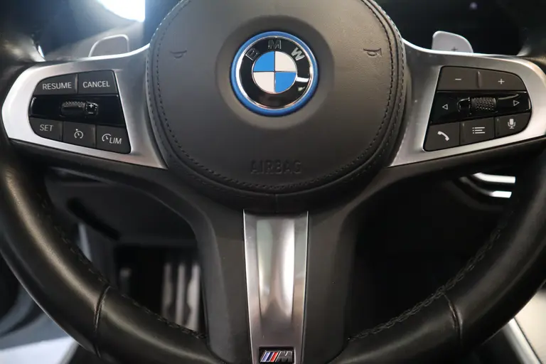 BMW 3 Serie Touring 320e Schuif/Kanteldak Harman Kardon Head-Up Elek. stoelen afbeelding 9