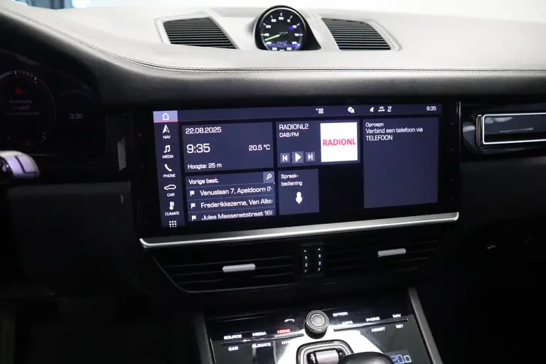 Porsche Cayenne 3.0 E-Hybrid BOSE Sport Chrono Leder Schuif/kanteldak Magnum afbeelding 18