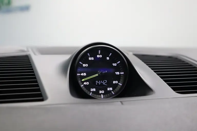 Porsche Cayenne 3.0 E-Hybrid BOSE Sport Chrono Leder Schuif/kanteldak Magnum afbeelding 27
