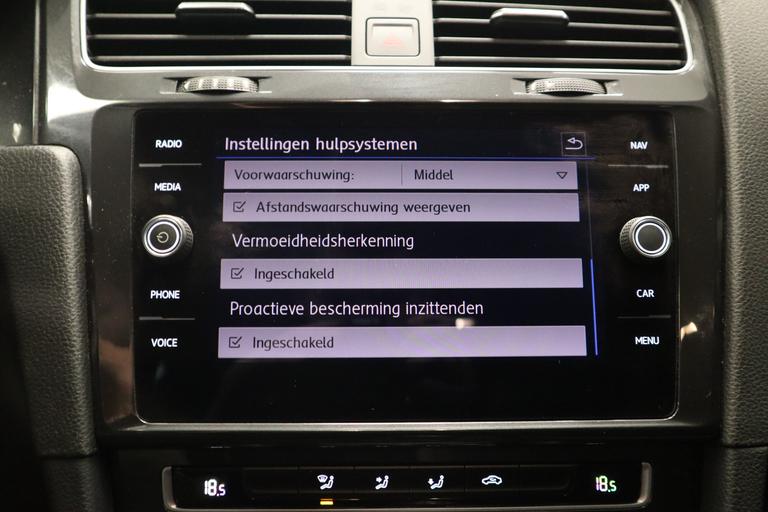 Volkswagen GOLF Variant 1.6 TDI Comfortline Navigatie Adaptive-Cruise ClimateControl afbeelding 13