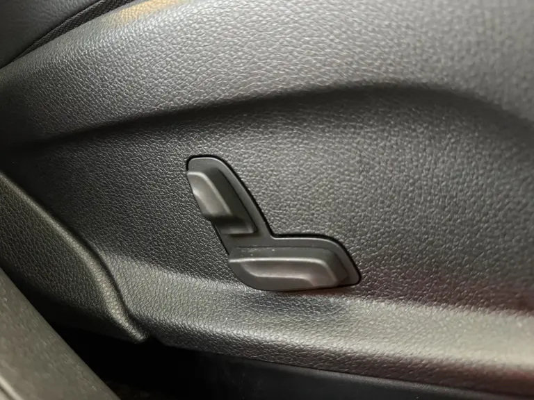 Mercedes-Benz GLC Coupé 300e 4MATIC Business Solution AMG Panoramadak PDC Achteruitrijcamera !! 2e Pinksterdag zijn wij geopend van 12.00 tot 17.00u !! afbeelding 26