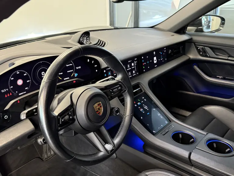 Porsche Taycan 4S Performance 84 kWh Panoramadak Sport-Chrono Warmtepomp afbeelding 8