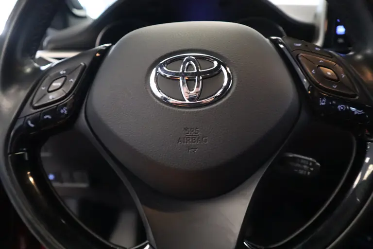 Toyota C-HR 1.8 Hybrid Style Navigatie afneembare trekhaak stoelverwarming JBL Cruise Control afbeelding 8