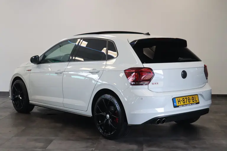 Volkswagen Polo 2.0 TSI GTI Cruise/Climate control 18''LM ACC PDC Panoramadak NL Auto * 2e Paasdag zijn wij geopend van 12:00 tot 17:00uur! * afbeelding 3