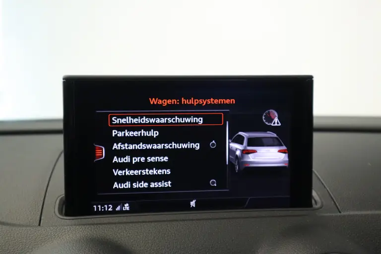 Audi A3 Sportback 1.4 e-tron Sport Navigatie el trekhaak 18LMV Cruise Control stoelverwarming afbeelding 16