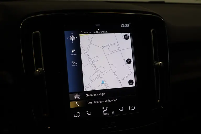 Volvo XC40 1.5 T5 Plug-in hybrid Ultimate Dark 262PK Harman Kardon Panorama Cruise Control Climate control PDC Lane Ass Navigatie 19LMV afbeelding 15