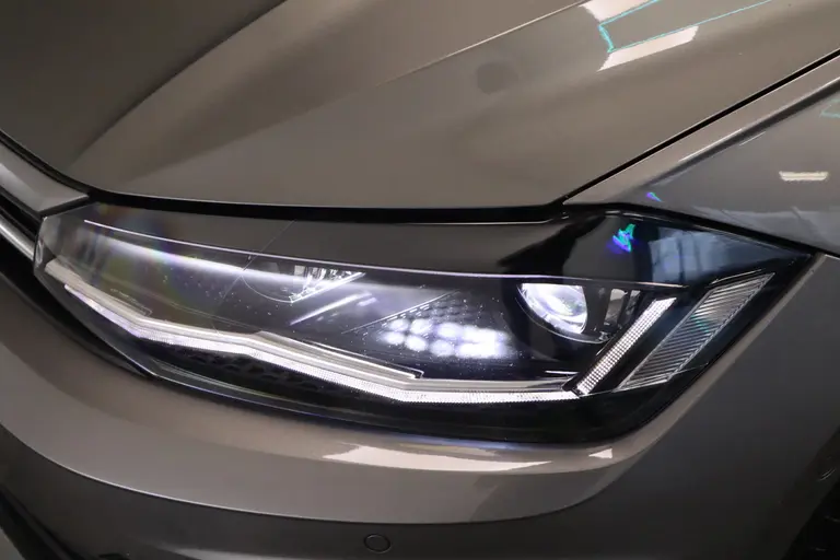 Volkswagen Polo 1.0 TSI Highline Business R Automaat 16-LMV, Navigatie VCP. afbeelding 5