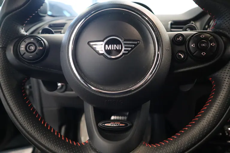 MINI Clubman 306PK 2.0 JCW ALL4 Harmann Kardon Navigatie Cruise control vol leder interieur 18LMV * 2e Paasdag zijn wij geopend van 12:00 tot 17:00uur! * afbeelding 11