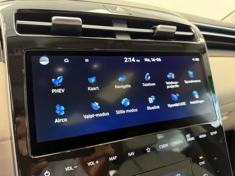 Hyundai Tucson 1.6 T-GDI PHEV Premium Sky 4WD Panoramadak Navigatie Full-led 24 maanden garantie mogelijk (*vraag naar de voorwaarden) afbeelding 24
