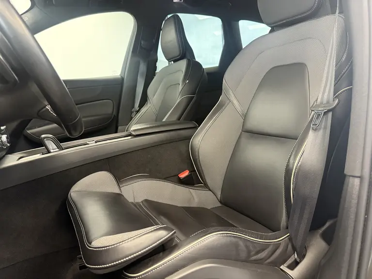 Volvo XC60 2.0 T8 Twin Engine AWD Inscription 390PK Harman/Kardon afbeelding 9