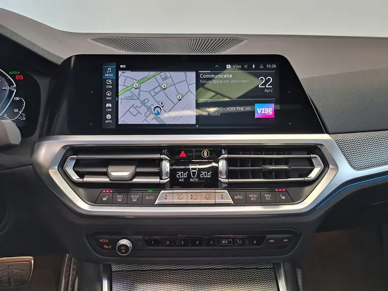 BMW 3-serie 330e High Executive M-Sport+ Head-up Laser-led Schuif/kanteldak 19"lmv 2 Jaar garantie mogelijk* ( vraag naar de voorwaarde) afbeelding 21