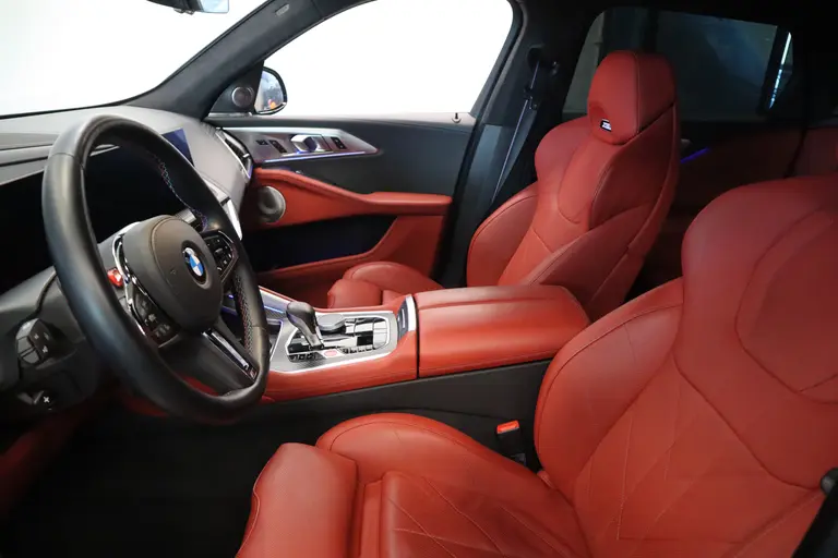 BMW XM PHEV 30 kWh Bowers & Wilkins 23''LM inidivual leder Trekhaak NL Auto * 2e Paasdag zijn wij geopend van 12:00 tot 17:00uur! * afbeelding 11