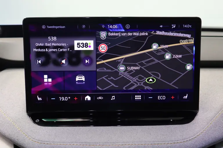 Skoda Enyaq iV 80 First Edition High Panoramadak HUD VCP Navi Clima Cruise Camera 21"LM afbeelding 13