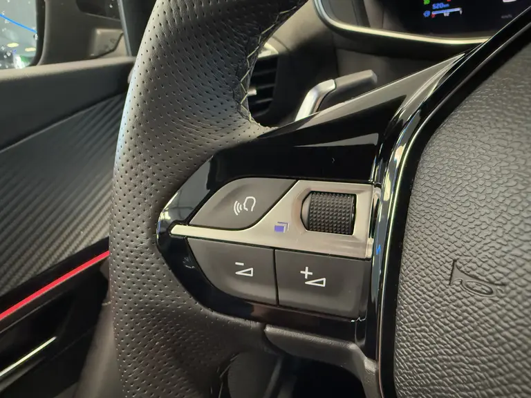 Peugeot 2008 1.2 PureTech 130 GT 130PK Navigatie Cruise Control DAB+ VCP PDC afbeelding 11