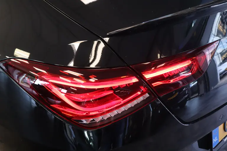 Mercedes-Benz CLA-Klasse 220 d AMG Line Panoramadak Burmester Multibeam-led afbeelding 6