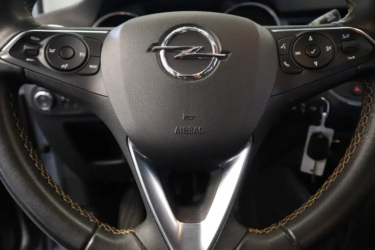 Opel Crossland X 1.2 Turbo Innovation Navigatie Trekhaak CruiseControl afbeelding 9