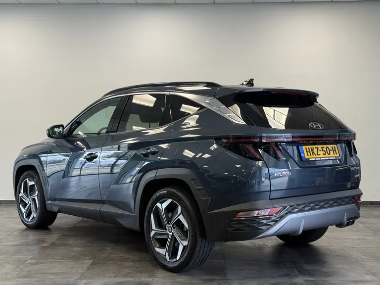 Hyundai Tucson 1.6 T-GDI PHEV Premium Sky 4WD Panoramadak Navigatie Full-led 24 maanden garantie mogelijk (*vraag naar de voorwaarden) afbeelding 3