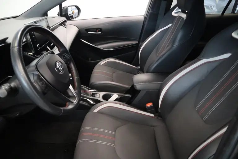 Toyota Corolla Touring Sports 1.8 Hybrid GR-Sport 17LMV Cruise Control  Cruise Control Apple carplay 2 Jaar garantie mogelijk* ( vraag naar de voorwaarde) afbeelding 7