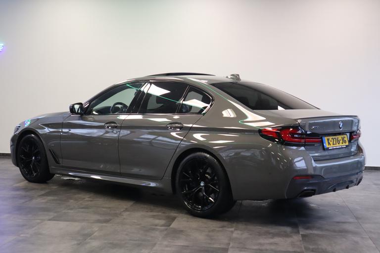 BMW 5 Serie 540i xDrive High Executive Edition Shadow-Line M-sport Laser-Led Adaptive-Cruise 19"LM 334 PK! afbeelding 3