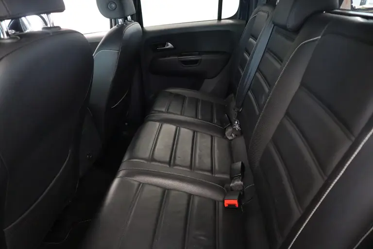 Volkswagen Amarok 3.0 TDI 4Motion DC Aventura 259pk Navigatie Stoelverwarming vol leer interieur trekhaak afdekbak 20LMV afbeelding 17
