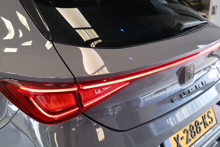 CUPRA Leon 2.0 TSI  VZ Performance 7 Automatic 300PK Panoramadak Navigatie Apple-CarPlay 19'lmv VCP PDC Beats Audio afbeelding 8