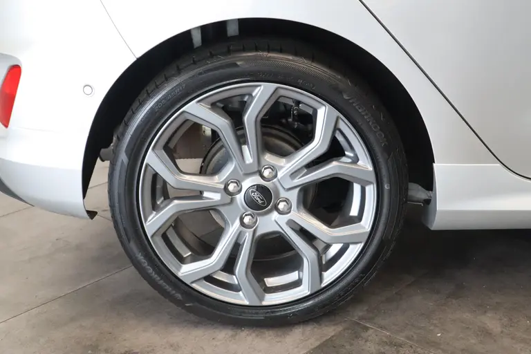 Ford Fiesta 1.0 EcoBoost ST-Line X Navigatie B&O geluidsinstallatie 17LMV Cruise Control stoel/ stuurverwarming afbeelding 4