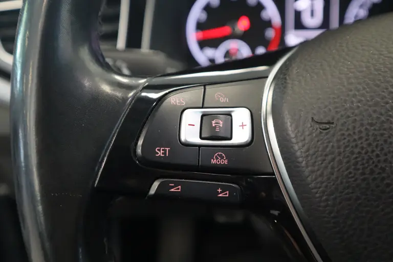 Volkswagen Polo 1.0 TSI Highline ACC Climate Automaat NAP Trekhaak afbeelding 9