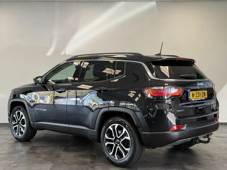 Jeep Compass 4xe 190 Plug-in Hybrid Electric Limited Lease Ed. Navigatie Stoel/Stuur verwarming trekhaak lane assist * 2e Paasdag zijn wij geopend van 12:00 tot 17:00uur! * afbeelding 3