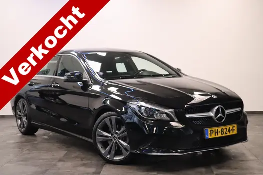Mercedes-Benz CLA-Klasse Shooting Brake 180 Business Solution Navigatie CruiseControl 18'lmv