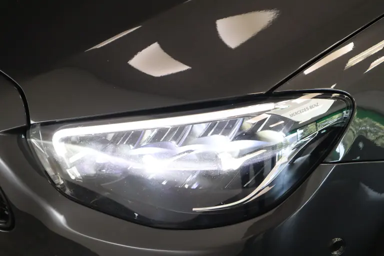 Mercedes-Benz E-Klasse 300 e AMG Line PDC ACC Schuifkanteldak 360 Camera 19''lm afbeelding 5