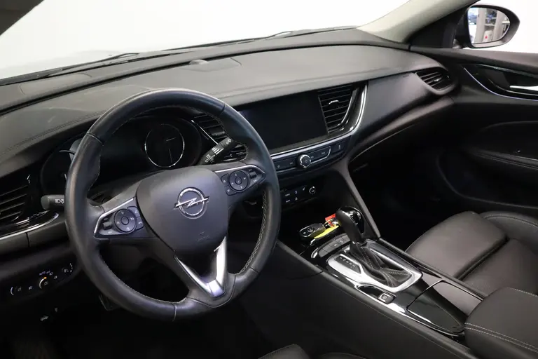 Opel Insignia Grand Sport 1.5 Turbo Business Executive BOSE Camera Lane Assist 18'' LM Keyless Go/Start afbeelding 8