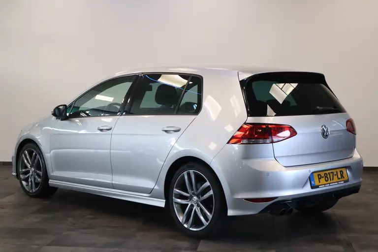 Volkswagen Golf 1.4 TSI ACT Highline R-line CruiseControl 18'lmv Bi-Xenon afbeelding 3