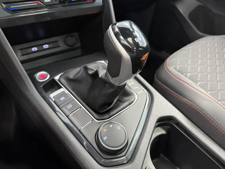 SEAT Tarraco 1.4 TSI e-Hybrid PHEV FR Business FR E-Hybrid Park Assist Stoelverw achter Lane Assist afbeelding 18