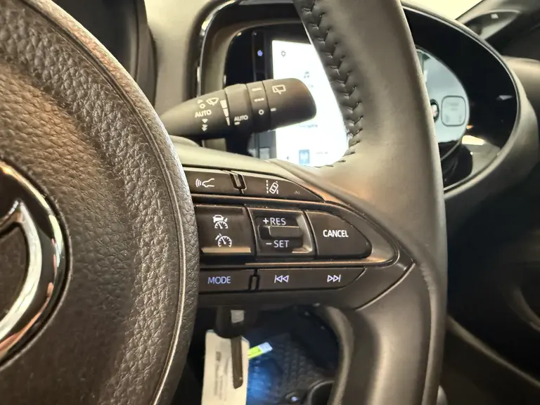 Toyota Aygo X 1.0 VVT-i S-CVT Envy 5-Drs. ClimateControl 18'lmv Navigatie 24 maanden garantie mogelijk (*vraag naar de voorwaarden) afbeelding 11