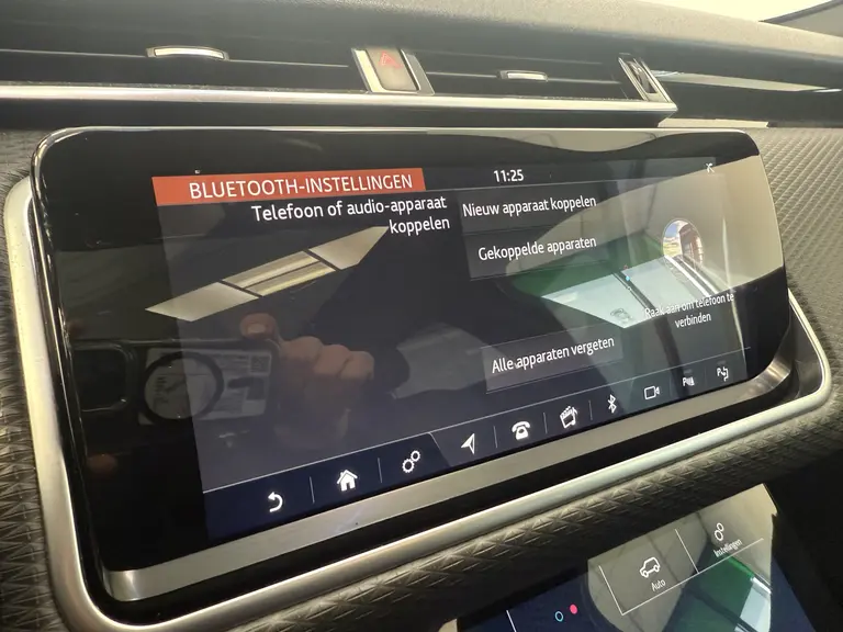 Land Rover Range Rover Velar 2.0 P250 Turbo AWD SE Cruise/Climate Panoramadak Meridian R-Dynamic afbeelding 23