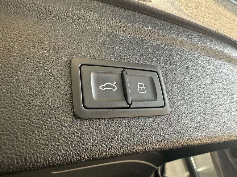 Audi A3 Sportback 45 TFSI e S edition Competition Navigatie 18LMV pdc VCP 2 Jaar garantie mogelijk* ( vraag naar de voorwaarde) afbeelding 25