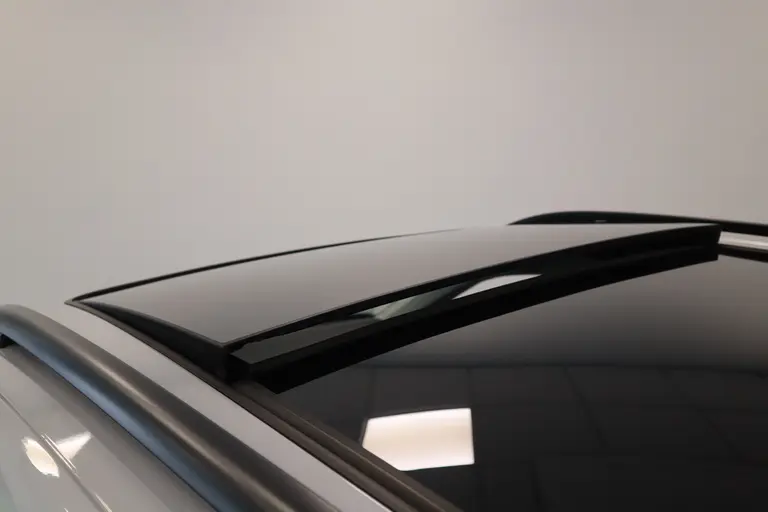 Volkswagen T-Roc 1.5 TSI Style 150pk Panoramadak Full-Led Navigatie 18'lmv afbeelding 8