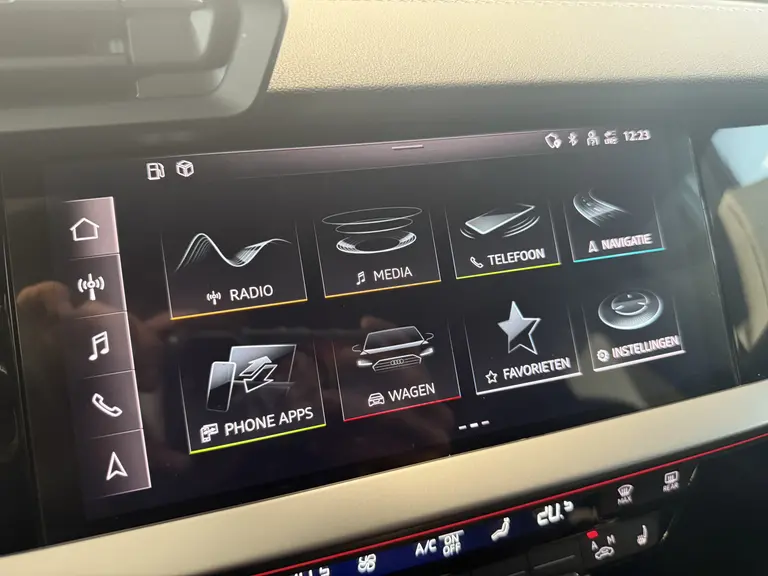 Audi A3 Sportback 45 TFSI e S edition Competition Navigatie 18LMV pdc VCP 2 Jaar garantie mogelijk* ( vraag naar de voorwaarde) afbeelding 15