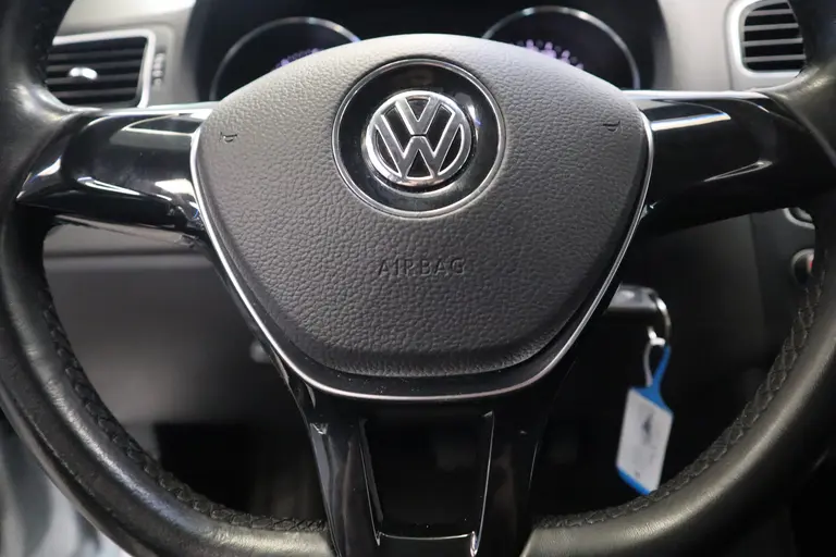 Volkswagen Polo 1.2 TSI Comfortline AIrco, 15LMV Cruise Control afbeelding 7