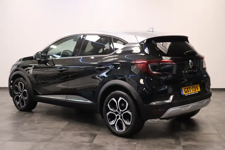 Renault Captur 1.6 E-Tech Plug-in Hybrid 160 Edition One 160PK  Navigatie 18 LMV Cruise control Lane ass afbeelding 3