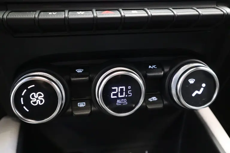Renault Captur 1.6 E-Tech Plug-in Hybrid 160 Edition One 160PK  Navigatie 18 LMV Cruise control Lane ass afbeelding 13