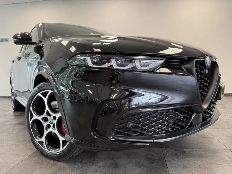Alfa Romeo Tonale 1.5T Hybrid Veloce ACC Stoelventilatie 360 camera NAP 1e eigenaar afbeelding 4