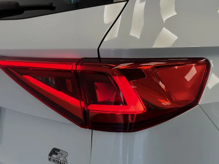 SEAT Tarraco 1.4 TSI e-Hybrid PHEV FR Business FR E-Hybrid Park Assist Stoelverw achter Lane Assist afbeelding 7
