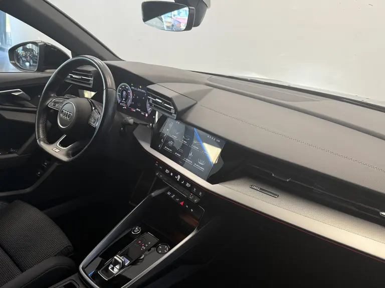 Audi A3 Sportback 45 TFSI e S edition Competition Navigatie 18LMV pdc VCP 2 Jaar garantie mogelijk* ( vraag naar de voorwaarde) afbeelding 7
