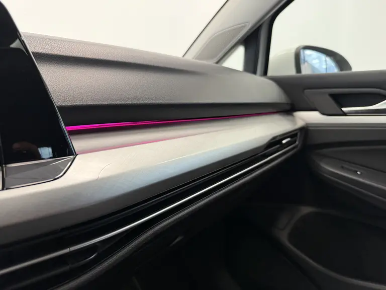 Volkswagen Golf 1.5 TSI Highline Business R 150pk Panorama Navigatie Sfeerverliching DAB+ Apple Carplay Cruise Control 17LMV afbeelding 18