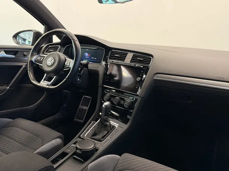 Volkswagen Golf 1.4 TSI Highline Business R Automaat DSG 18 inch achteruitrijcamera afbeelding 8