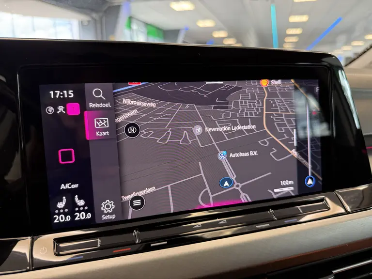 Volkswagen Golf 1.5 TSI Highline Business R 150pk Panorama Navigatie Sfeerverliching DAB+ Apple Carplay Cruise Control 17LMV afbeelding 21