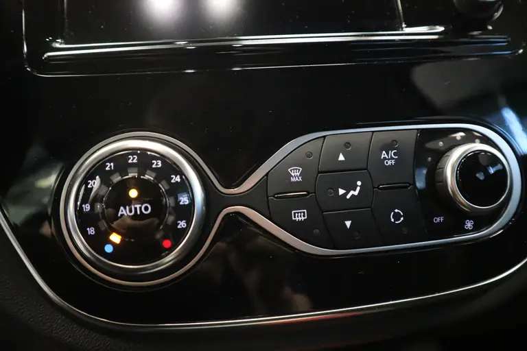 Renault Captur 1.2 TCe Intens Parkeerhulp Camera Elec ramen + spiegels Privacy glass afbeelding 12