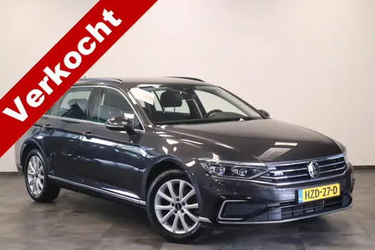 Volkswagen Passat Variant 1.4 TSI PHEV GTE Business Virtual ACC Panodak 218PK Camera Stoelverw Carplay